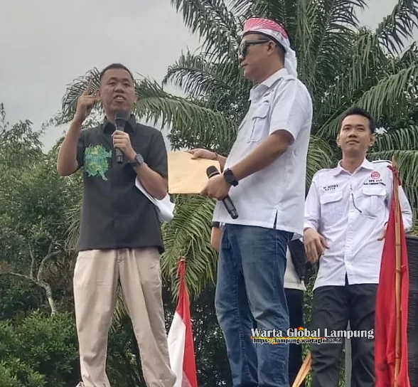 Ratusan Massa ALAO Datangi Kejari dan DPRD Lampung Tengah, Desak Penegakan Hukum dan Fungsi Pengawasan