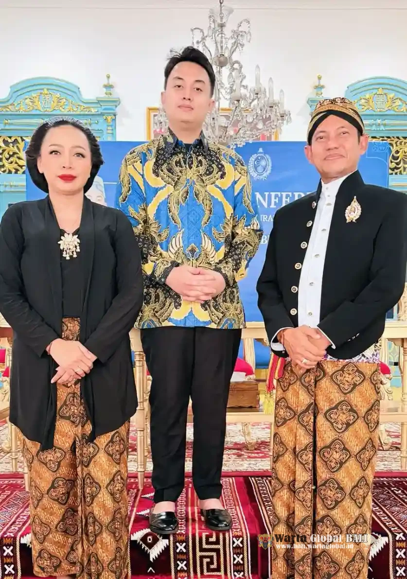 Gusti Purbaya Resmi Dinobatkan sebagai SISKS Pakubuwana XIV, Raja Baru Keraton Surakarta, Perwakilan Bali Hadir Beri Dukungan