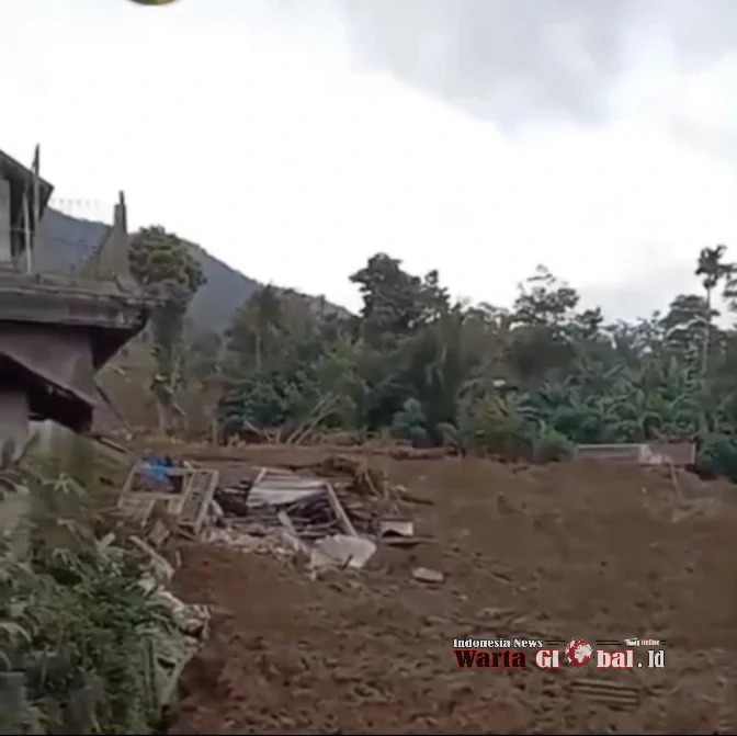 Tanah Longsor di Pandanarum Banjarnegara, Warga Panik Berhamburan