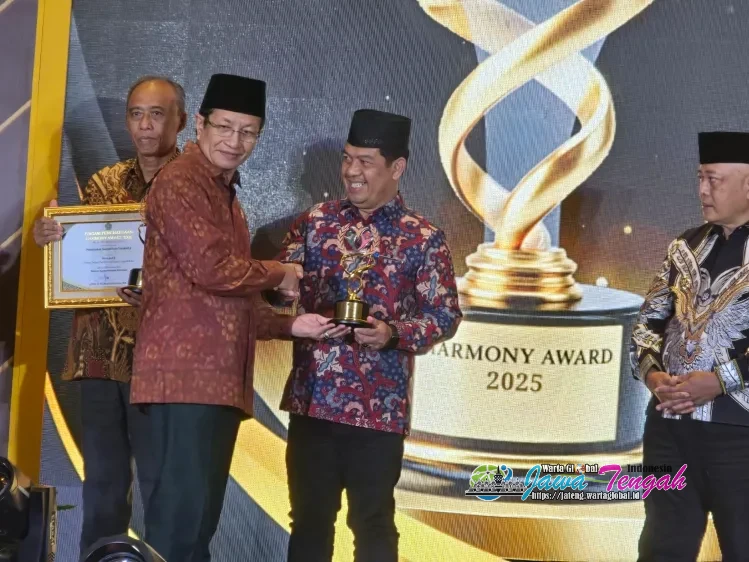 Raih Harmony Award, Semarang Jadi Kota Terbaik Pertama se-Indonesia Kelola Kerukunan Umat Beragama