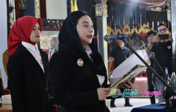 Lantik 23 Pejabat Eselon II, Bupati Paramitha : Pejabat Baru Sebulan Sudah harus Memiliki Terobosan