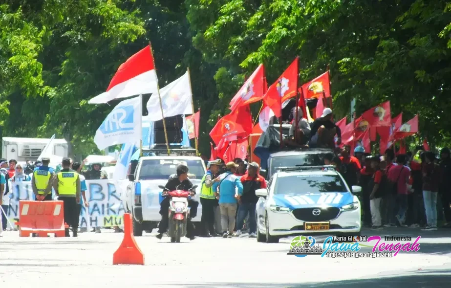 Buruh Brebes Desak UMK 2026 Naik Rp 3,5 Juta !