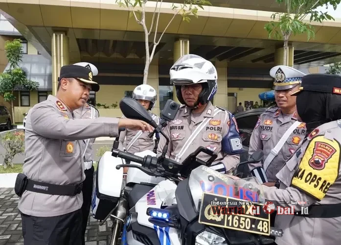 Kapolres Sukoharjo Pimpin Apel Pasukan Operasi Zebra Candi 2025, Fokus pada Disiplin Berlalu Lintas