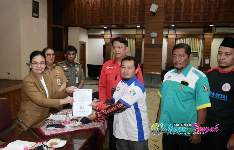 Wali Kota Semarang Agustina Wilujeng Komitmen Perjuangkan Kenaikan UMR-UMSK 2026