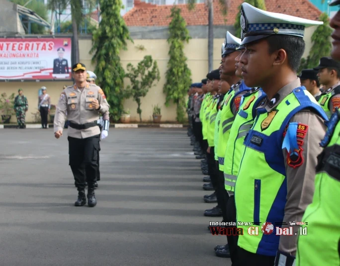 Kapolres Pekalongan Kota Pimpin Apel Gelar Pasukan Operasi Zebra Candi 2025