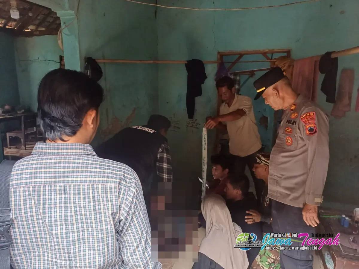 Heboh ! Pria Asal Sragi Meninggal Mendadak di Depan Rumah Warga Bojong Lor Pekalongan