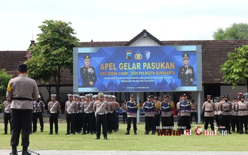 Kapolresta Surakarta Pimpin Apel Operasi Zebra Candi 2025, Fokus Perkuat Disiplin Berlalu Lintas Menjelang Akhir Tahun