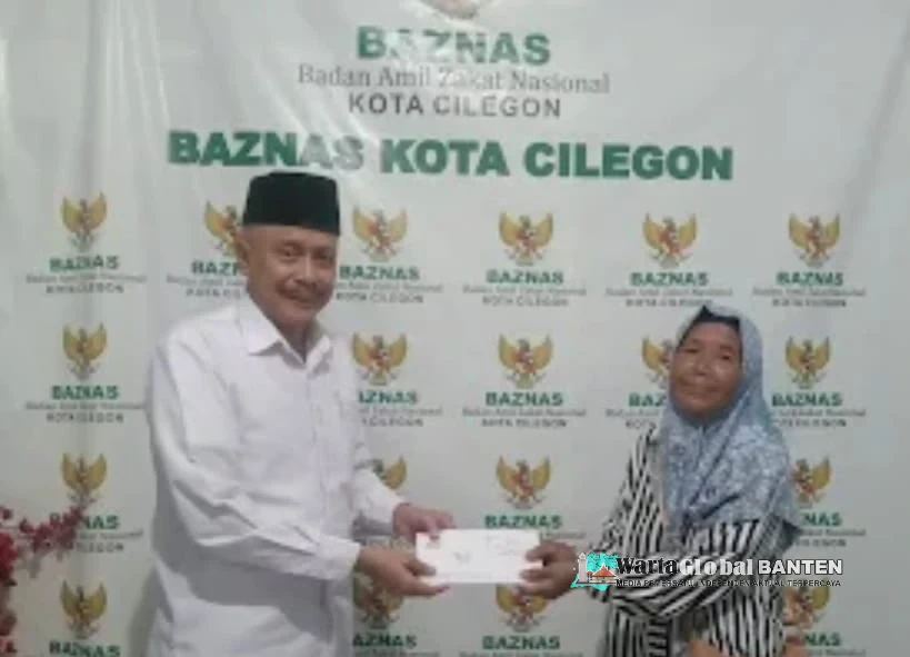 Program Bantuan Hidup, BAZNAS Kota Cilegon Salurkan Rp300 Ribu untuk Penjaga Sekolah dan Tukang Kebun