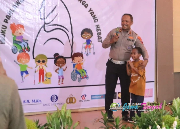 Peringati Hari Disabilitas, Satlantas Polres Pekalongan Berikan Apresiasi dan Motivasi pada "Anak Syurga"