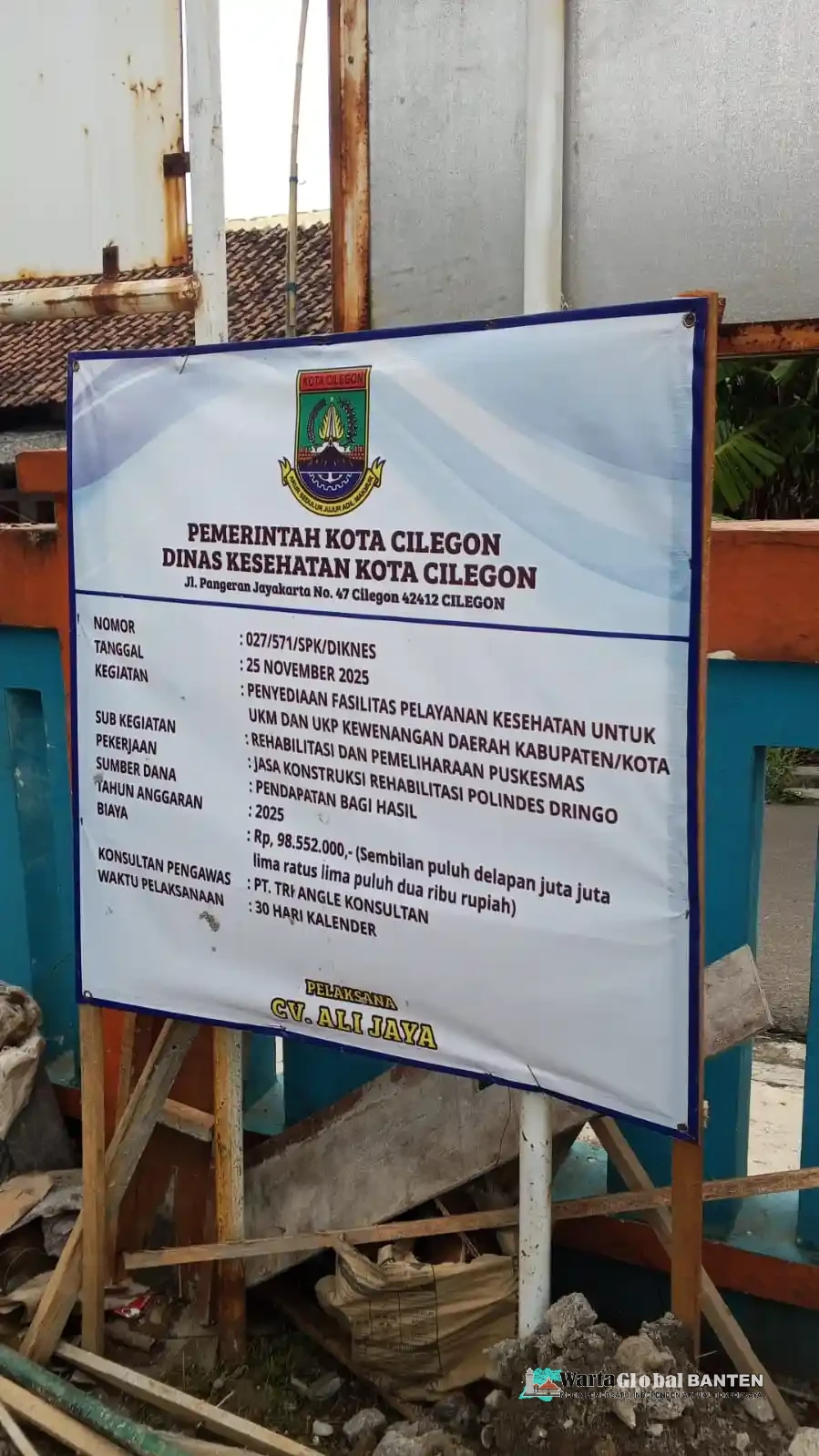 Diduga Catut Nama Wali Kota, Proyek Dinas Kesehatan Cilegon di Polindes Dringo Disorot Publik Diduga Catut Nama Wali Kota, Proyek Dinas Kesehatan Cilegon di Polindes Dringo Disorot Publik