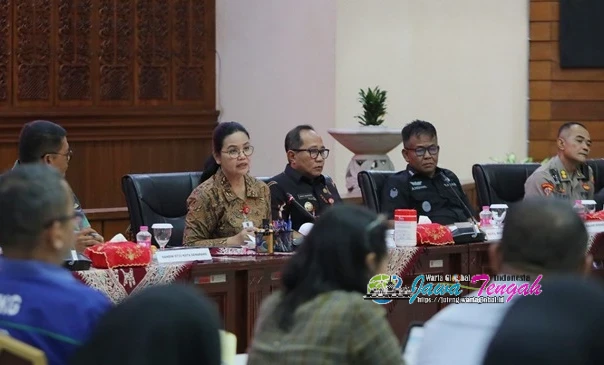 Wali Kota Agustina Wilujeng Pimpin Rakor Forkopimda, Siapkan Strategi Pengamanan dan Stabilitas Harga Jelang Nataru