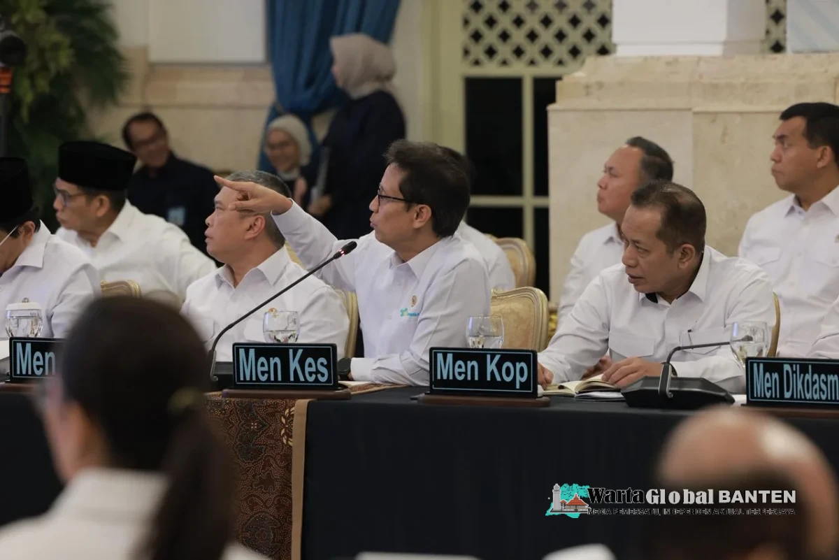 Tenaga Medis Diperkuat, 600 Dokter dan Perawat Dirolling ke Wilayah Bencana Tenaga Medis Diperkuat, 600 Dokter dan Perawat Dirolling ke Wilayah Bencana