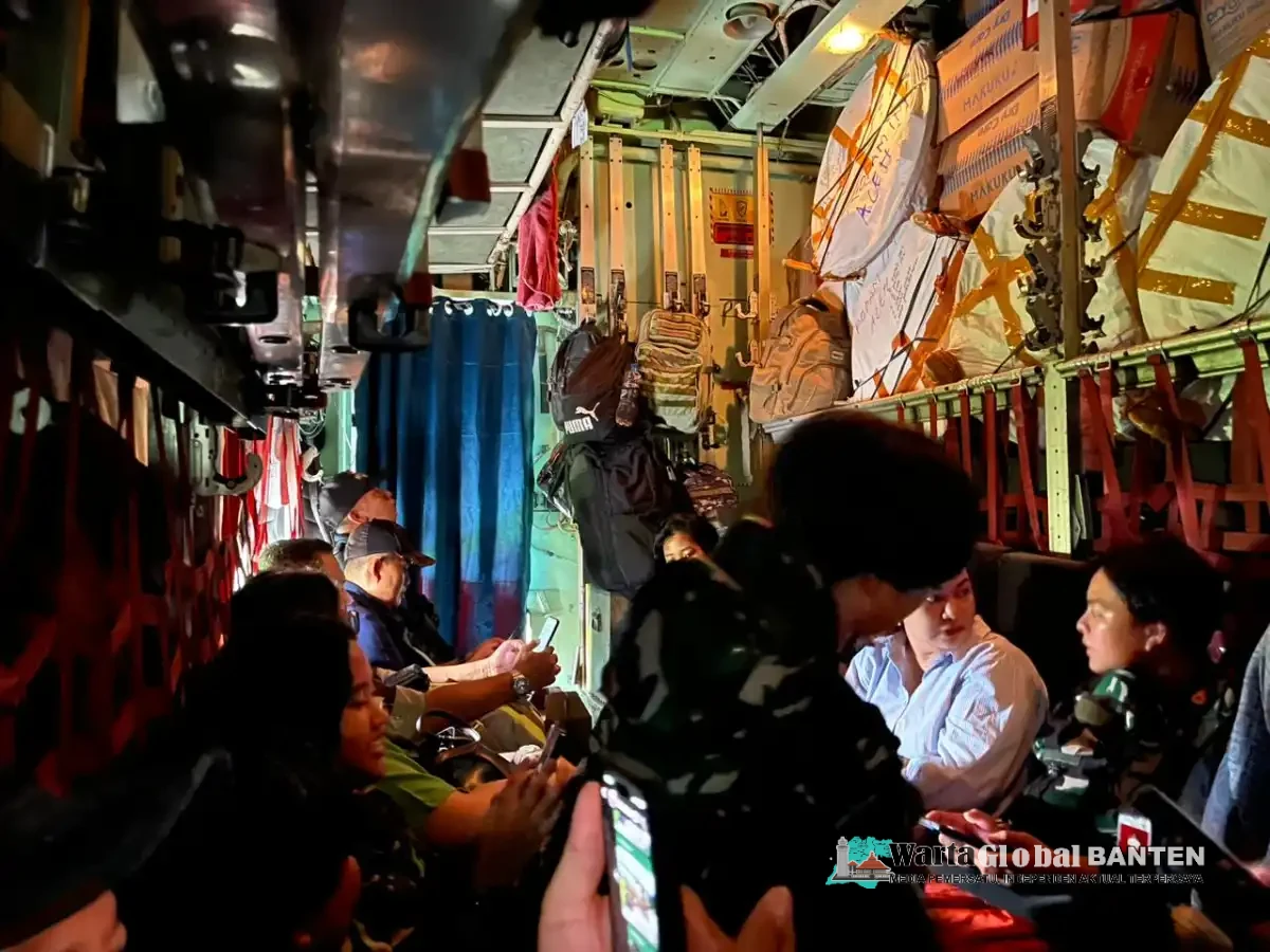 Mahasiswa Teknik dan Teknologi Pertahanan Unhan Dikerahkan Bantu Instalasi Air Pascabencana di Sumatera