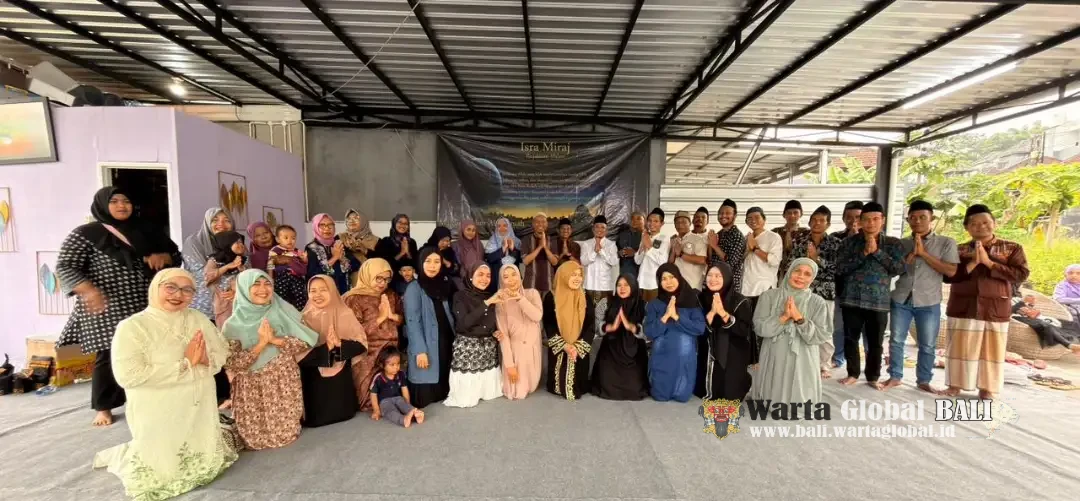 Jamaah Pengajian Al-Hikmah Perumahan Aditya Sentana Residence Gelar Peringatan Isra’ Mi’raj dengan Khidmat dan Penuh Kehangatan