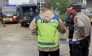 Polres Jepara dan Brimob Polda Jateng Selidiki Dampak Kimia Kebakaran Pabrik Busa PT. Chengqi