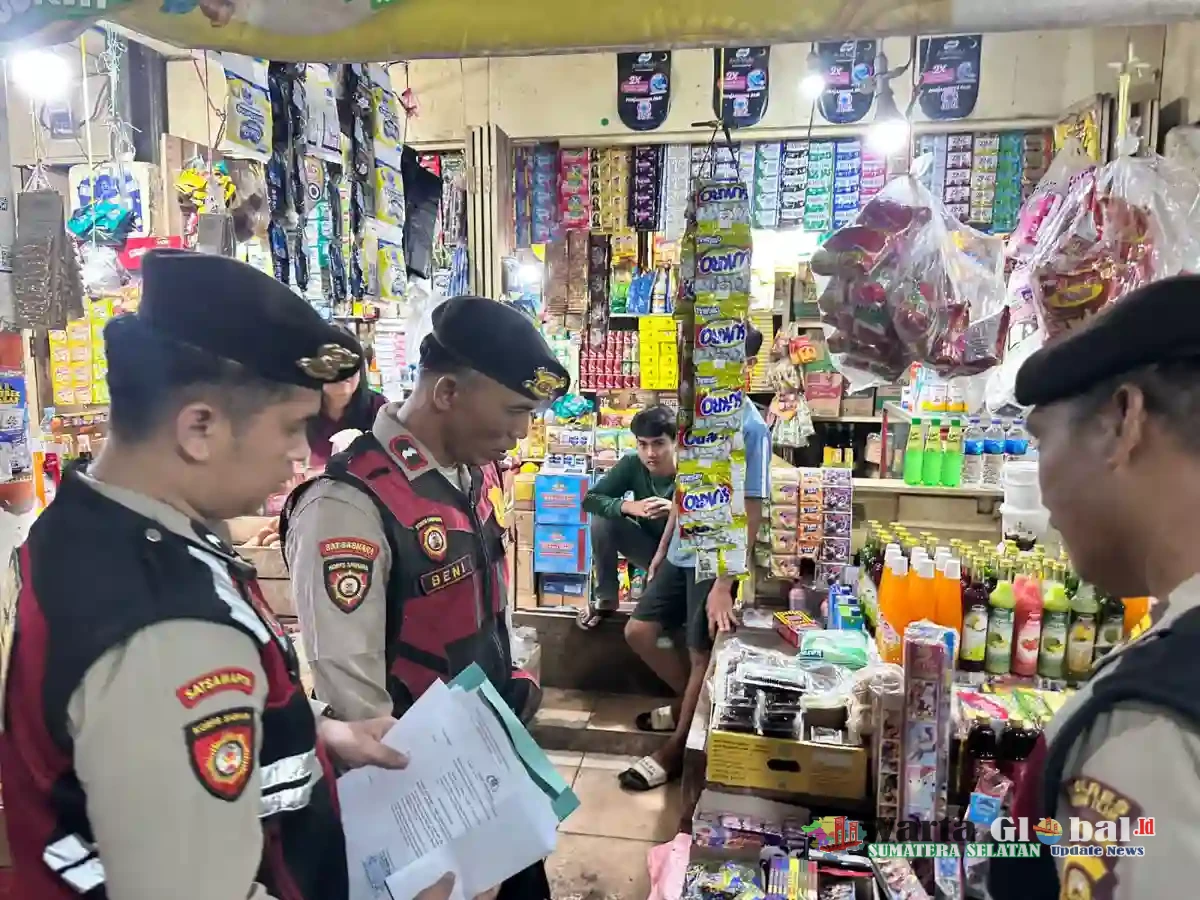 Sat Samapta Polres Ogan Ilir Tertibkan Penjual Petasan dalam rangka Operasi Pekat 2026!!!! Sat Samapta Polres Ogan Ilir Tertibkan Penjual Petasan dalam rangka Operasi Pekat 2026!!!!