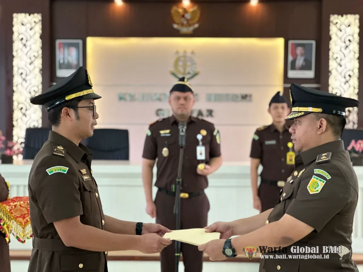 Kejari Gianyar Lantik Dr. Mochammad Zulfi Yasin sebagai Kepala Seksi Pemulihan Aset dan Pengelolaan Barang Bukti