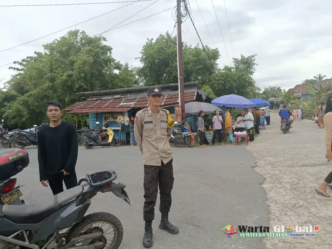 Polsek Rantau Alai Polres ogan Ilir Gelar Patroli Pasar Beduk, Jaga Kamtibmas Tetap Kondusif!!!! Polsek Rantau Alai Polres ogan Ilir Gelar Patroli Pasar Beduk, Jaga Kamtibmas Tetap Kondusif!!!!