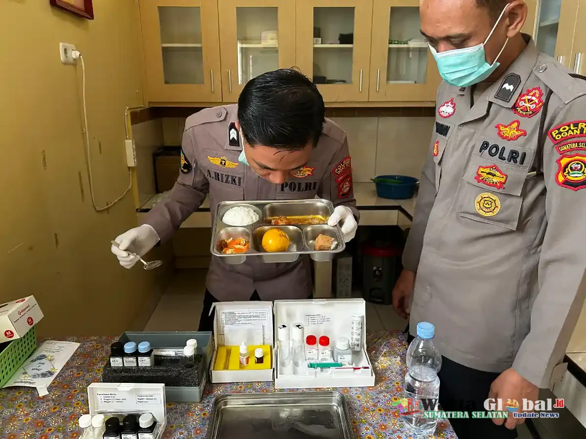 Sidokkes Polres Ogan Ilir Lakukan Pemeriksaan dan Cek Mutu serta Menu Makanan Program MBG!!!!!