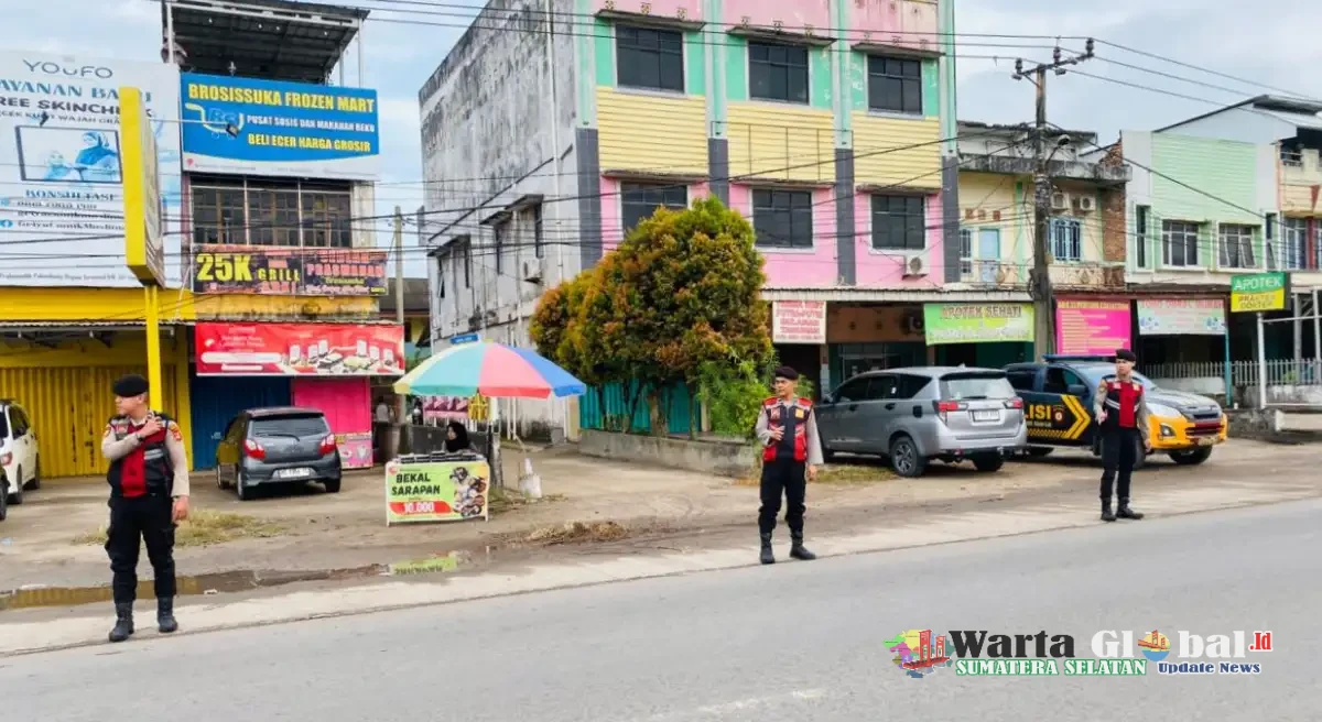 Sat Samapta Polres Ogan Ilir Berikan Pelayanan kepada Masyarakat Melalui Kegiatan Strong Point Pagi!!!!!