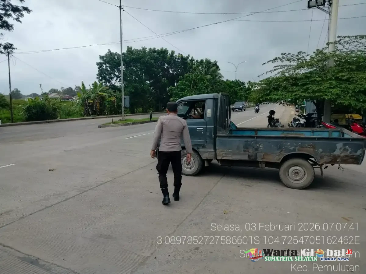 Polsek Pemulutan Tingkatkan Kamseltibcarlantas dan Kamtibmas Melalui Giat Strong Point!!!!!