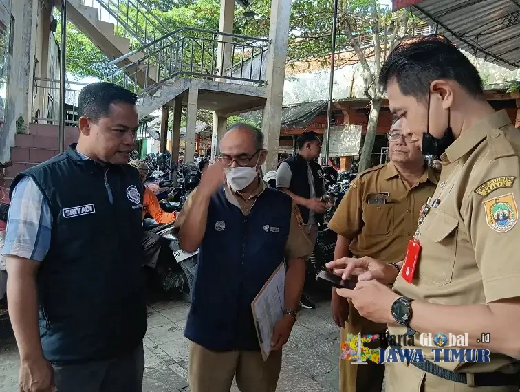 Sidak Pasar Jelang Lebaran, Tim Gabungan Diskumindag dan Satgas Pangan Sragen Pantau Harga dan Kualitas Barang