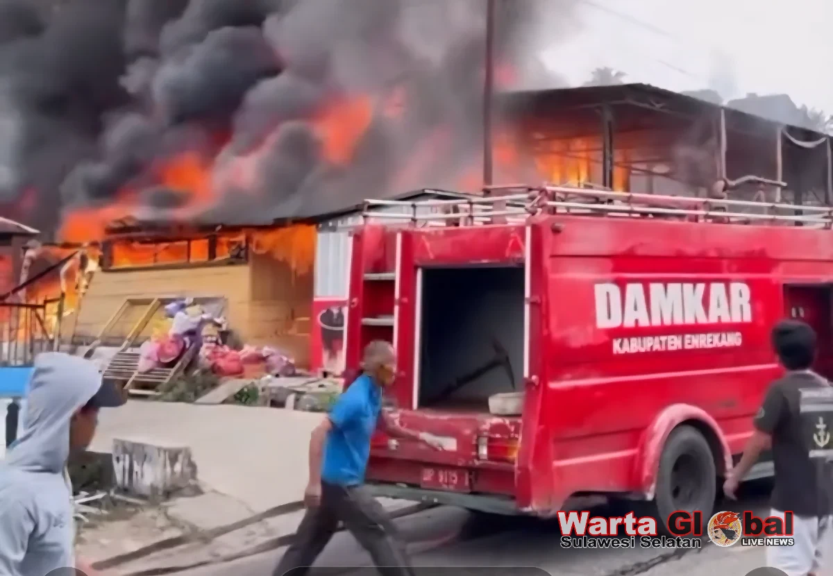 Kebakaran di Kalosi Alla Berhasil Dipadamkan, Respons Cepat Damkar Jadi Sorotan