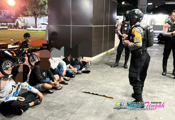 Polresta Surakarta Amankan 5 Pemuda Bawa Petasan saat Sahur On The Road