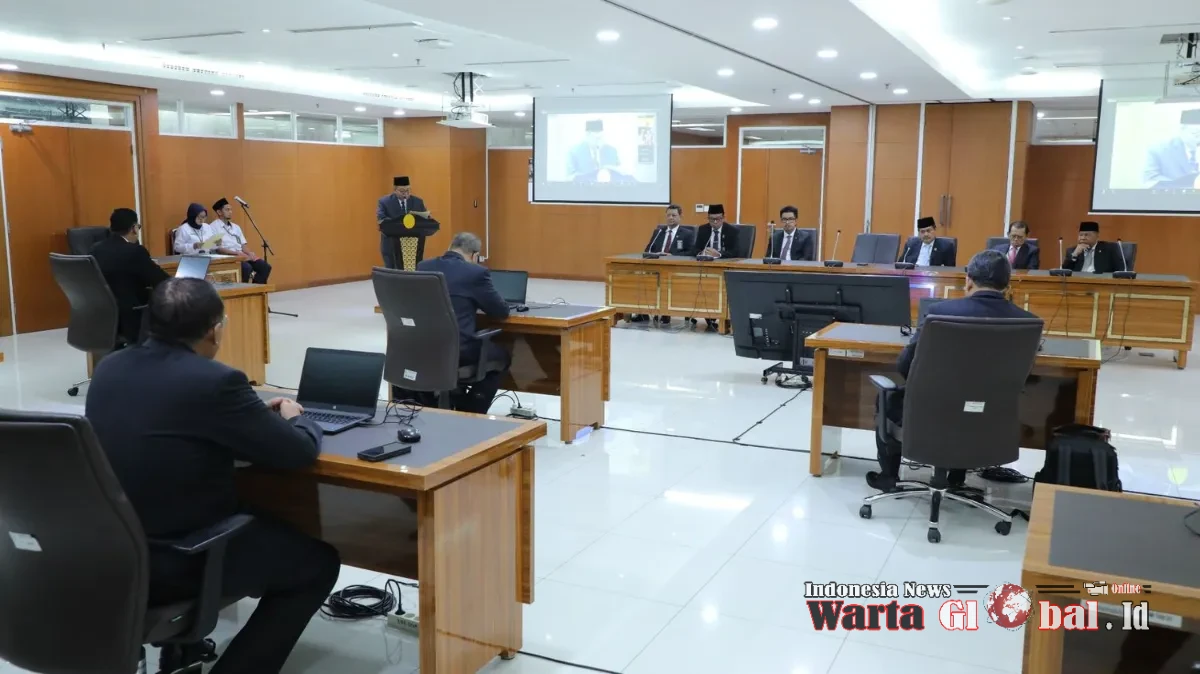 Uji Kelayakan Seleksi Calon Hakim MK Dari Unsur MA, 1 Peserta Mundur Uji Kelayakan Seleksi Calon Hakim MK Dari Unsur MA, 1 Peserta Mundur