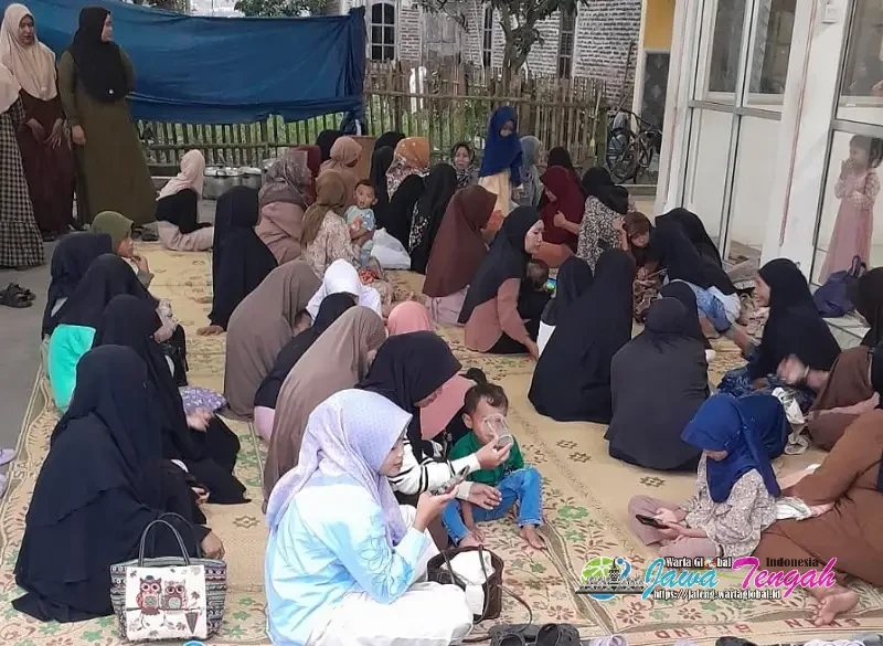 Warga Kembangan Sragen Gelar Buka Bersama Tekankan Kebersamaan di Bulan Ramadan