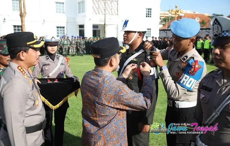 Wali Kota Surakarta Pimpin Apel Ops Ketupat Candi 2026, Polresta Surakarta Kerahkan Ribuan Personel Amankan Arus Mudik Lebaran