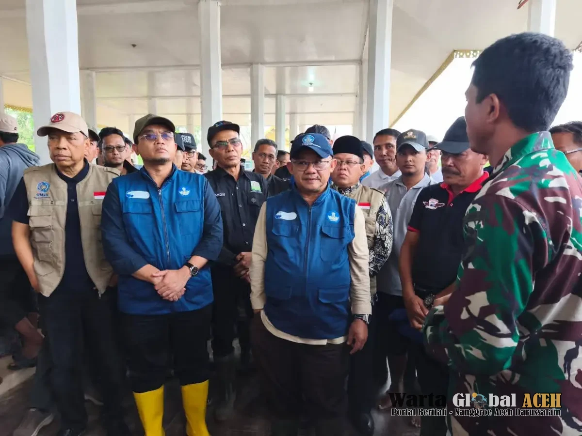 Janji Pemulihan Cepat: Menteri Dikdasmen Bantu Seluruh Sekolah Rusak di Aceh Tamiang