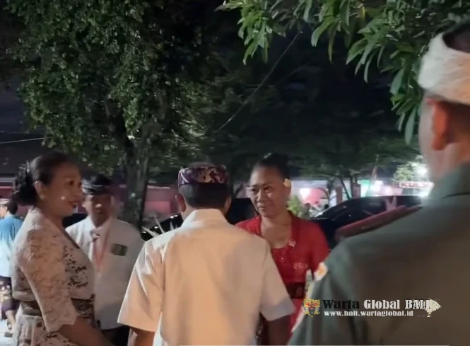 Sapa Gubernur Balas Melengos, Mbok Ni Luh Djelantik Ngejar Pegangan Tangan: “Krisis Empati atau Cuma Salah Fokus?”