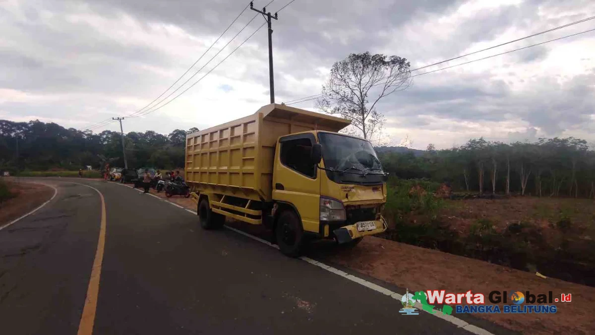 Respons Cepat Polres Bangka Barat Tangani Kecelakaan di Simpang Teritip