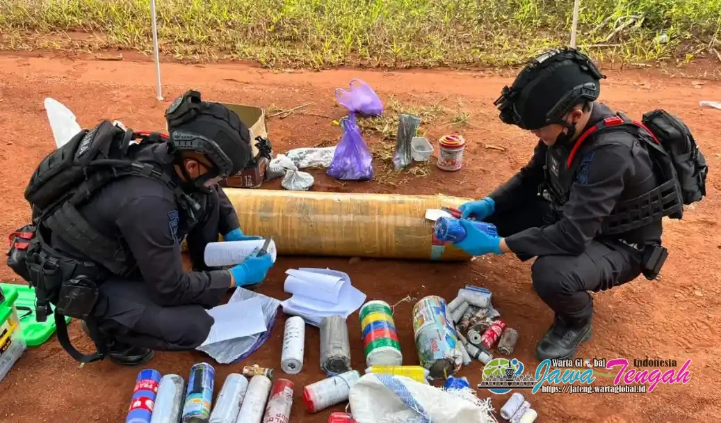 Polres Pekalongan Bersama Unit Jibom Polda Jateng Laksanakan Disposal Bahan Peledak
