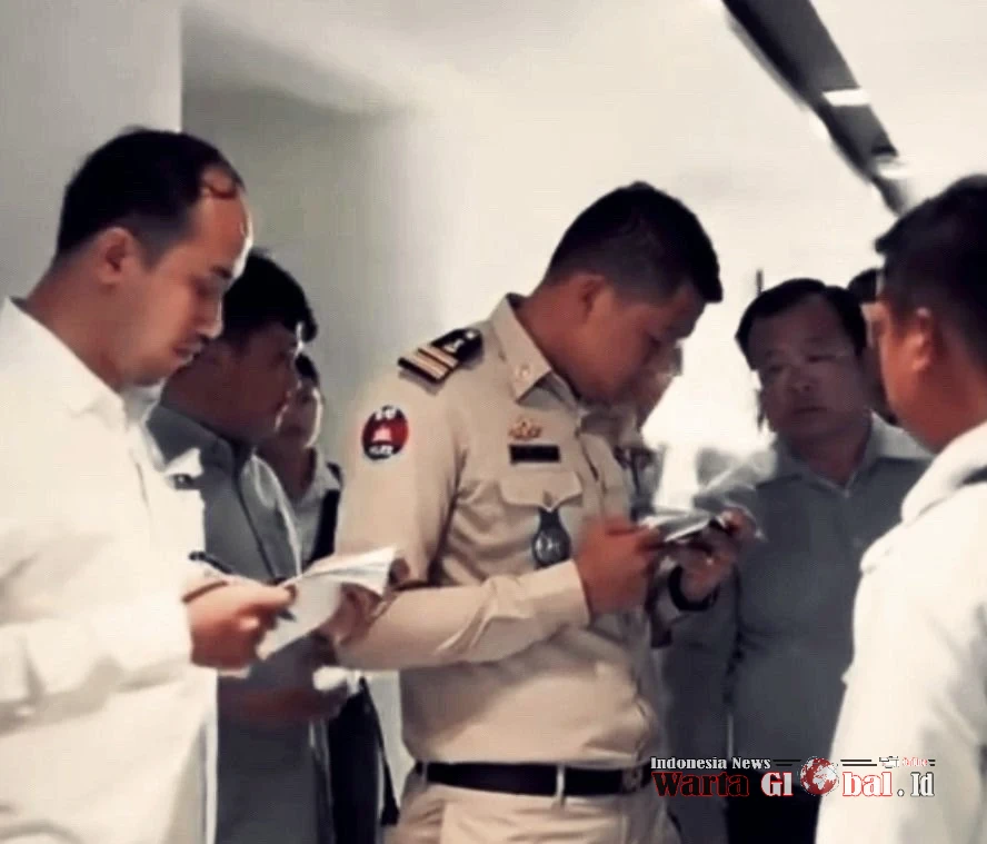 @Dunia Global Perketat O Toleransi Imigran Ilegal 


Penindakan Hukum Ketat di Segala Negara, WNI Diminta Lengkapi Dokumen Segera