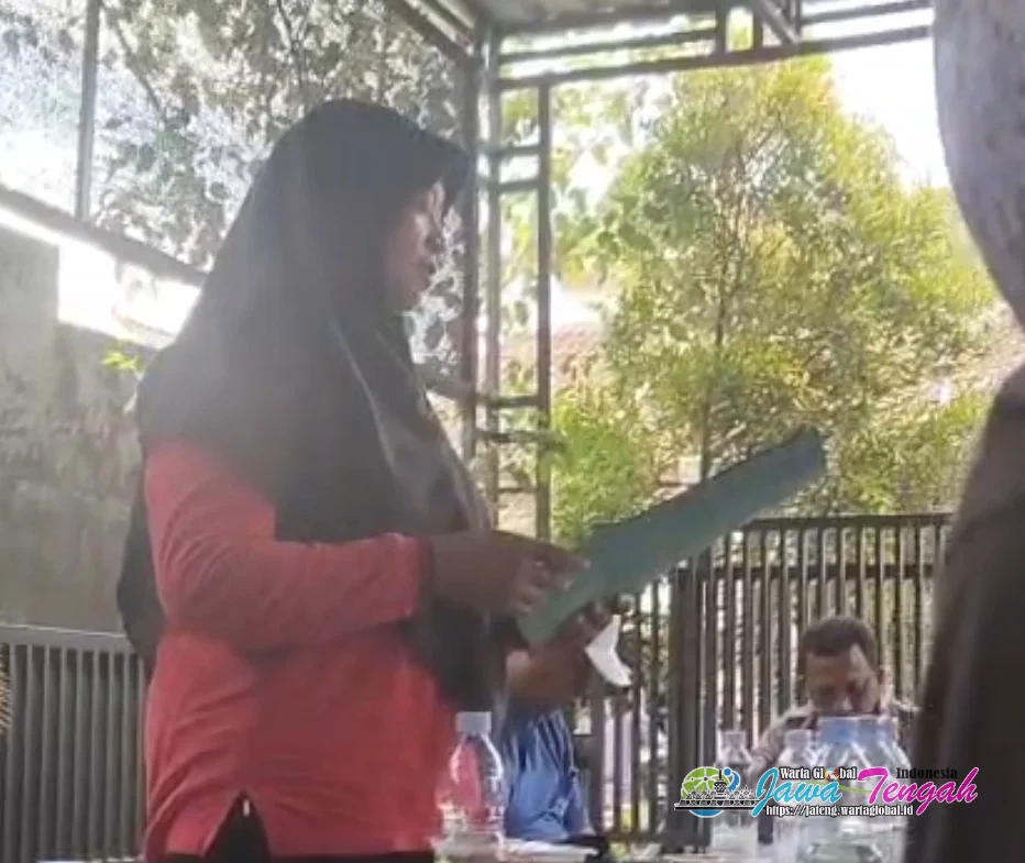 Tegas! Warga Robayan Ultimatum: Tutup Kandang Ayam atau Tempuh Jalur Hukum!