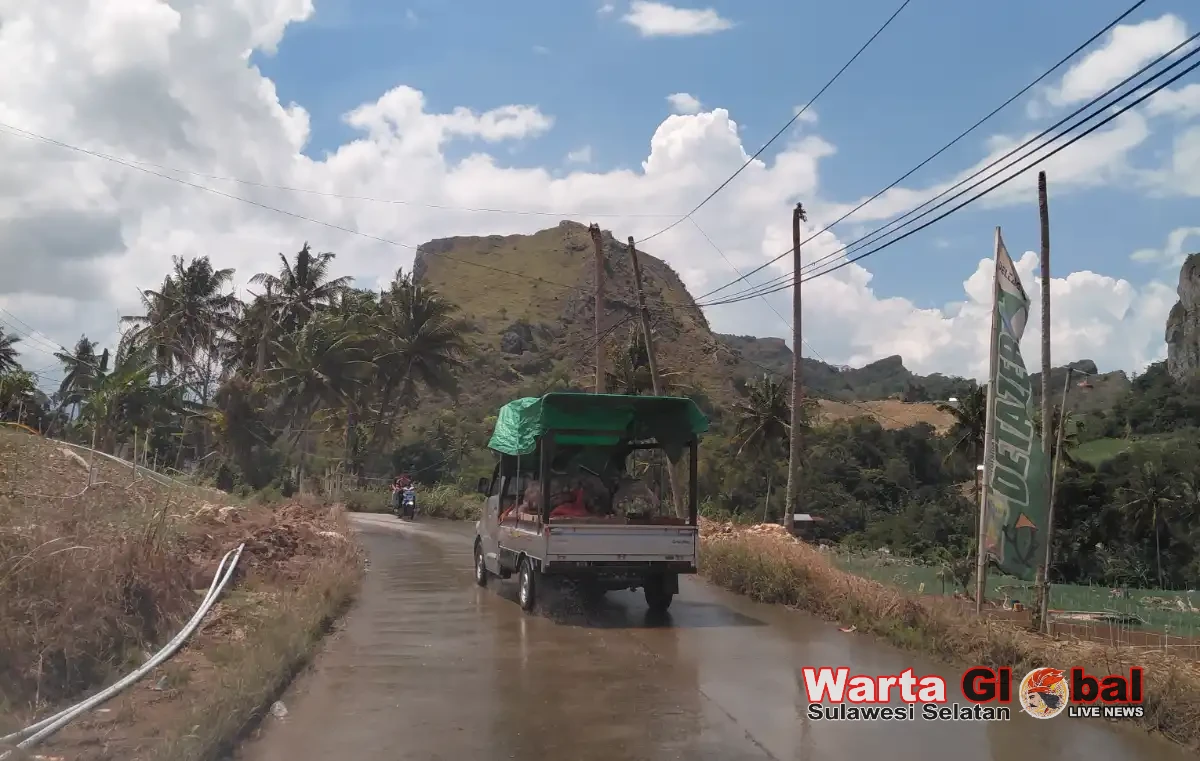 Drainase Rusak di Tinakbang Jadi Sorotan, Warga Harap Masuk Prioritas Kerja Bakti