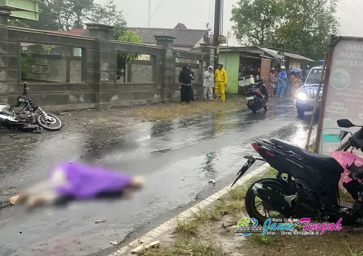 Laka Maut di Gemolong Sragen, Dua Sepeda Motor Tabrakan Satu Remaja Tewas dan Dua Lainya Luka Luka