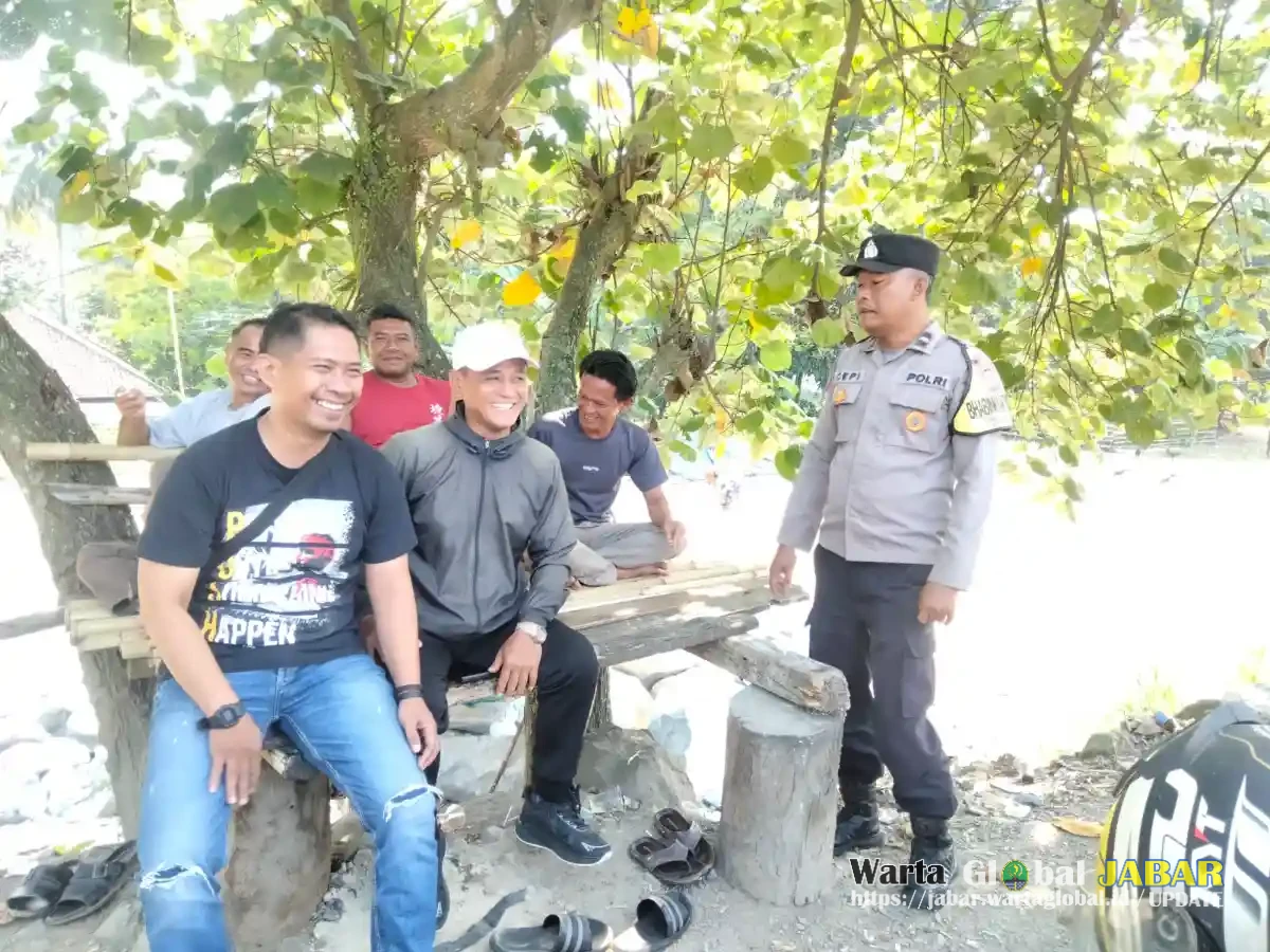 Gelar Jumat Curhat, Cara Polsek Plered Dekatkan Diri Dengan Masyarakat