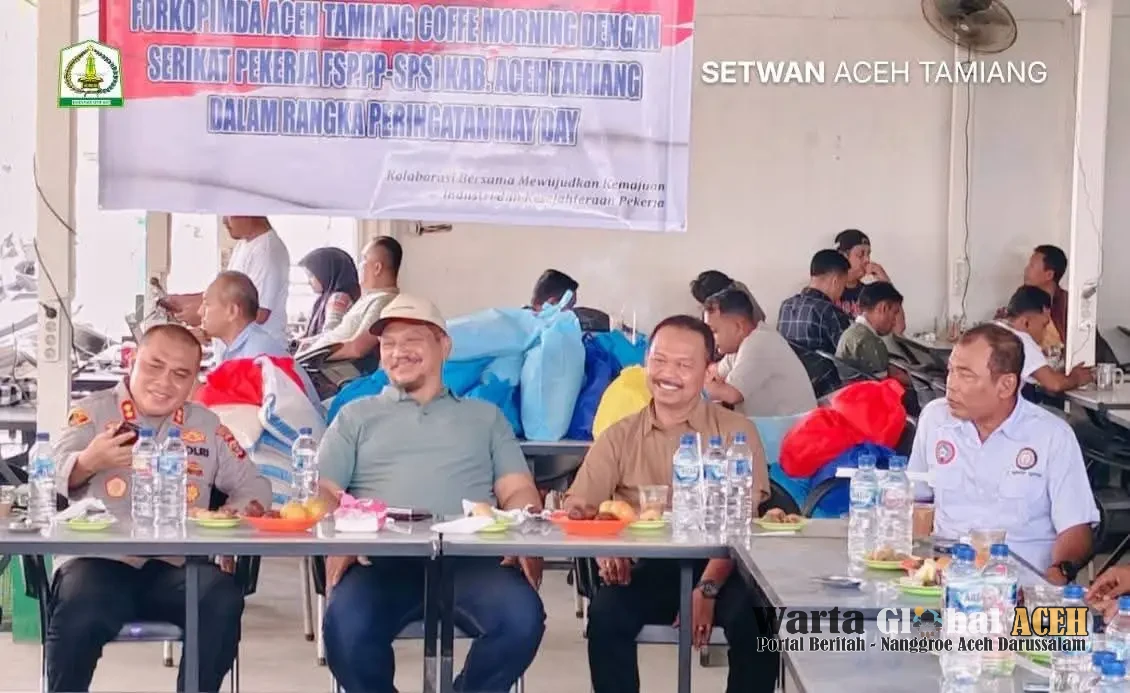 Sambut May Day Fadlon, SH., Ketua DPRK Aceh Tamiang Menghadiri Acara Coffee Morning Bersama unsur Forkopimda