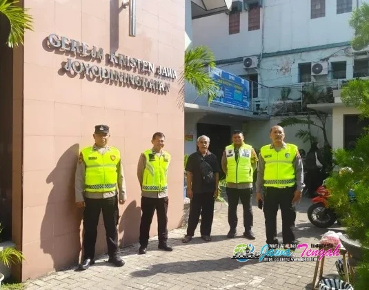 Kapolresta Surakarta Pimpin Pengamanan Ibadah Kenaikan Isa Al Masih dan Libur Panjang, Siagakan 250 Personel