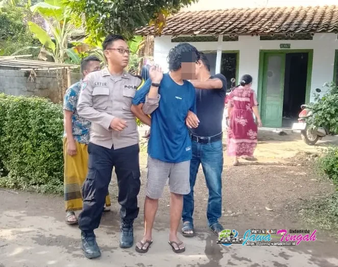ODGJ Mengamuk Warga Karangdadap Resah, Polisi dan Keluarga Bawa Rujuk ke RS Djunaid Pekalongan