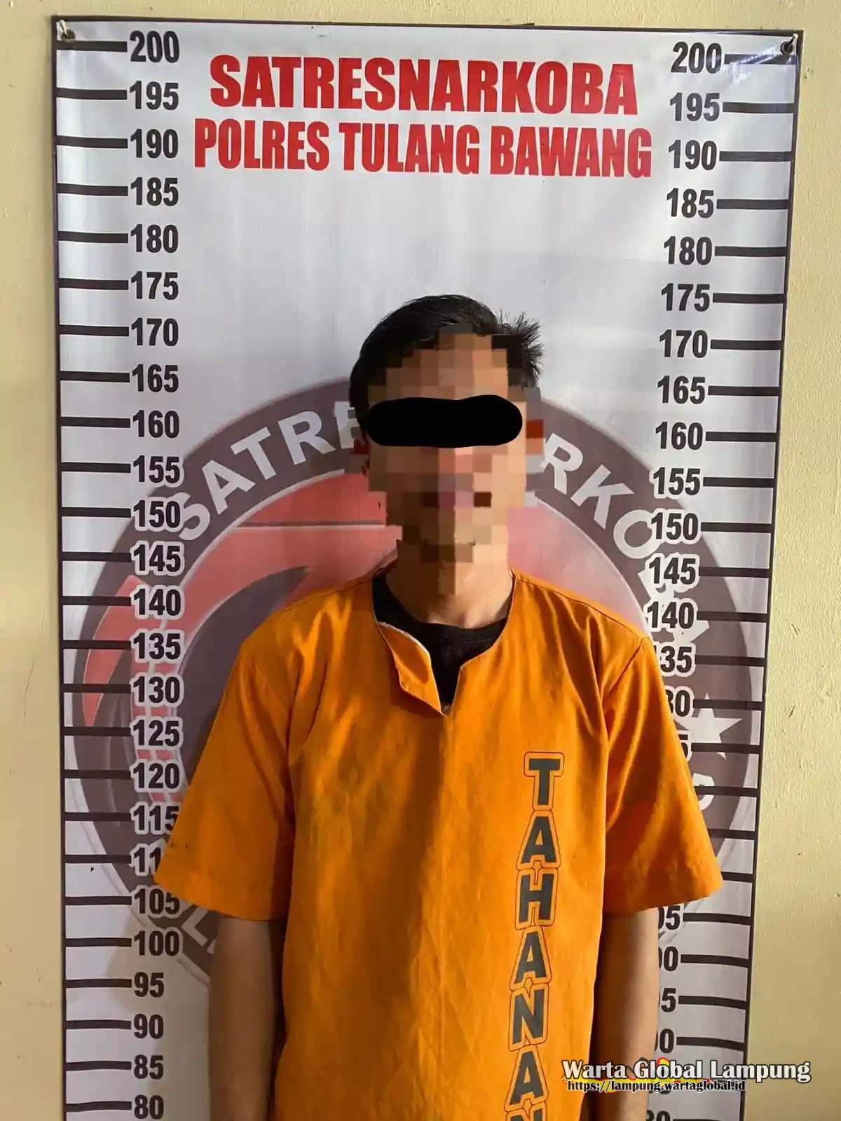 Apa yangdi cari warga ini di tengah malam gerak geriknya bikin polisi curiga, hasil temuannya  begitu mengejutkan