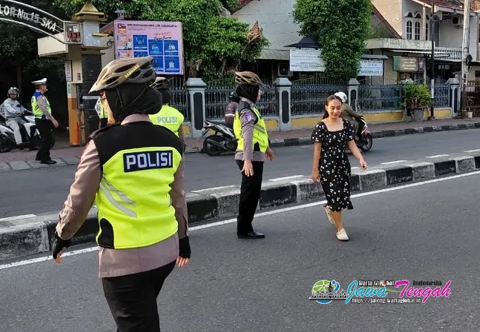 Polwan Polresta Surakarta Giat Patroli Bersepeda, Berikan Rasa Aman Lewat Pendekatan Humanis