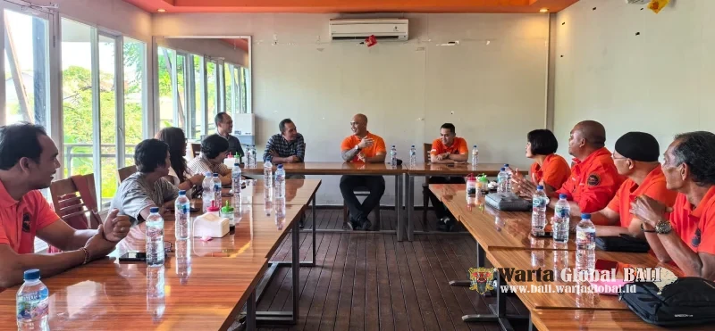 "Jaga Bali, Jaga Budaya, Jaga Persatuan: Partai Gerakan Rakyat Bali Sowan Intelkam Polda, Tegaskan Politik Sejuk Tanpa Intoleransi"