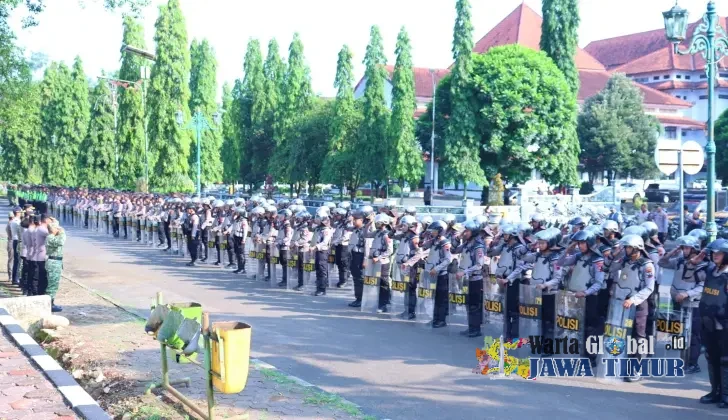 Ratusan Personel Gabungan Siaga Amankan Aksi GEMPAR di Kantor Bupati Pekalongan