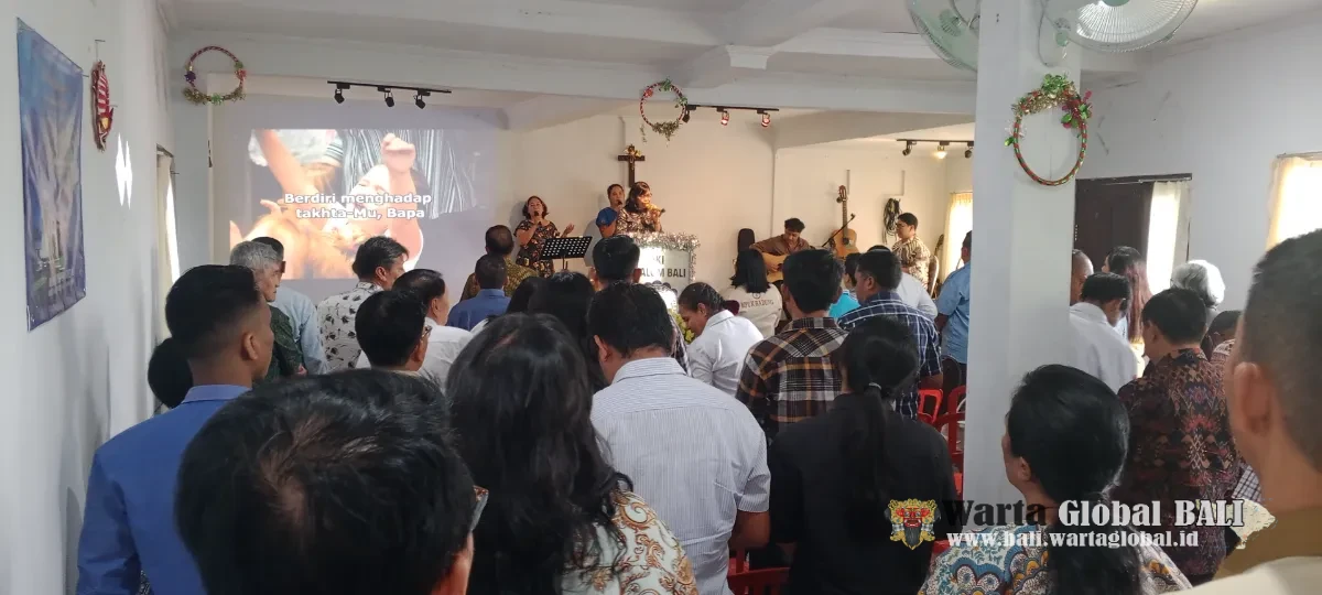 Ribuan Hati Berpadu dalam Iman di JKI Shalom: MPUK Badung Gaungkan “Warisan Iman” dan Sosialisasi BPJS Ketenagakerjaan