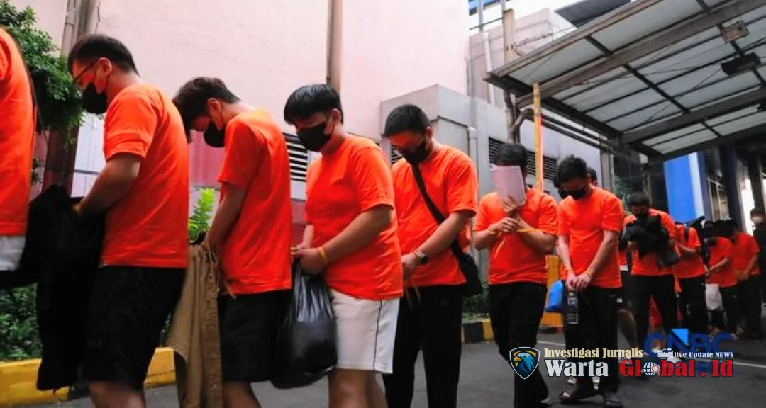 Imbas Judol Scam Menjamur Di Indonesia
MASYARAKAT GERAM: TOLAK DEPORTASI WNA KRIMINAL! “HUKUM DULU, BARU PULANGKAN”
