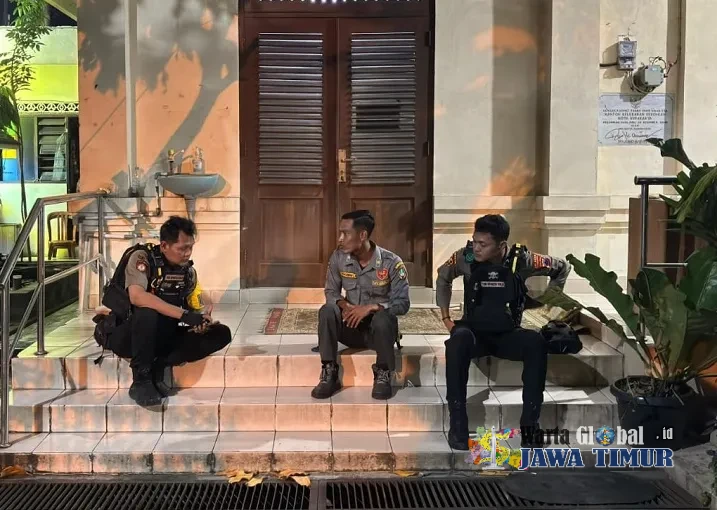 Tim Sparta Polresta Surakarta Intensifkan Patroli Malam dan Sambangi Linmas Kelurahan